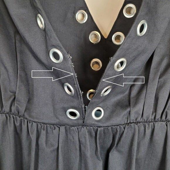 Marciano Size S Black A-Line Knee Lenght Dress Silver Rings Grommets Eyelet - Picture 10 of 12